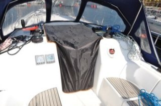 Moskitiera z zasłoną zaciemniającą redukującą ciepło słoneczne na zejściówkę 180x90 cm.