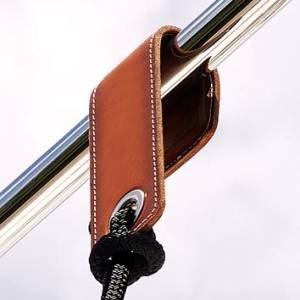 Wspornik błotnika MEGAFEND okrągły 32mm czarny