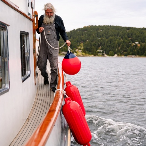 Odbijacz POLYFORM G-4 classic red 584 x 165 mm