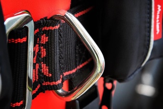 Pneumatyczny pas ratunkowy Mullion Hi-Rise 275N SOLAS z podwójną komorą i mechanizmem Halkey Roberts Alpha