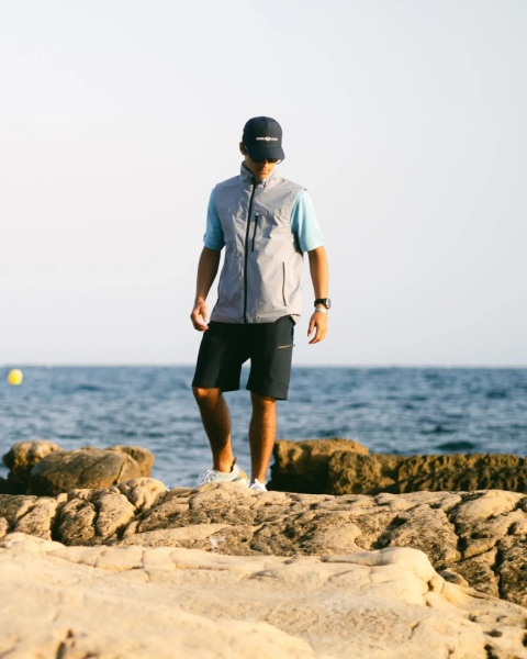 Henri Lloyd Breeze Gilet – Lekka kamizelka żeglarska męska, Titanium